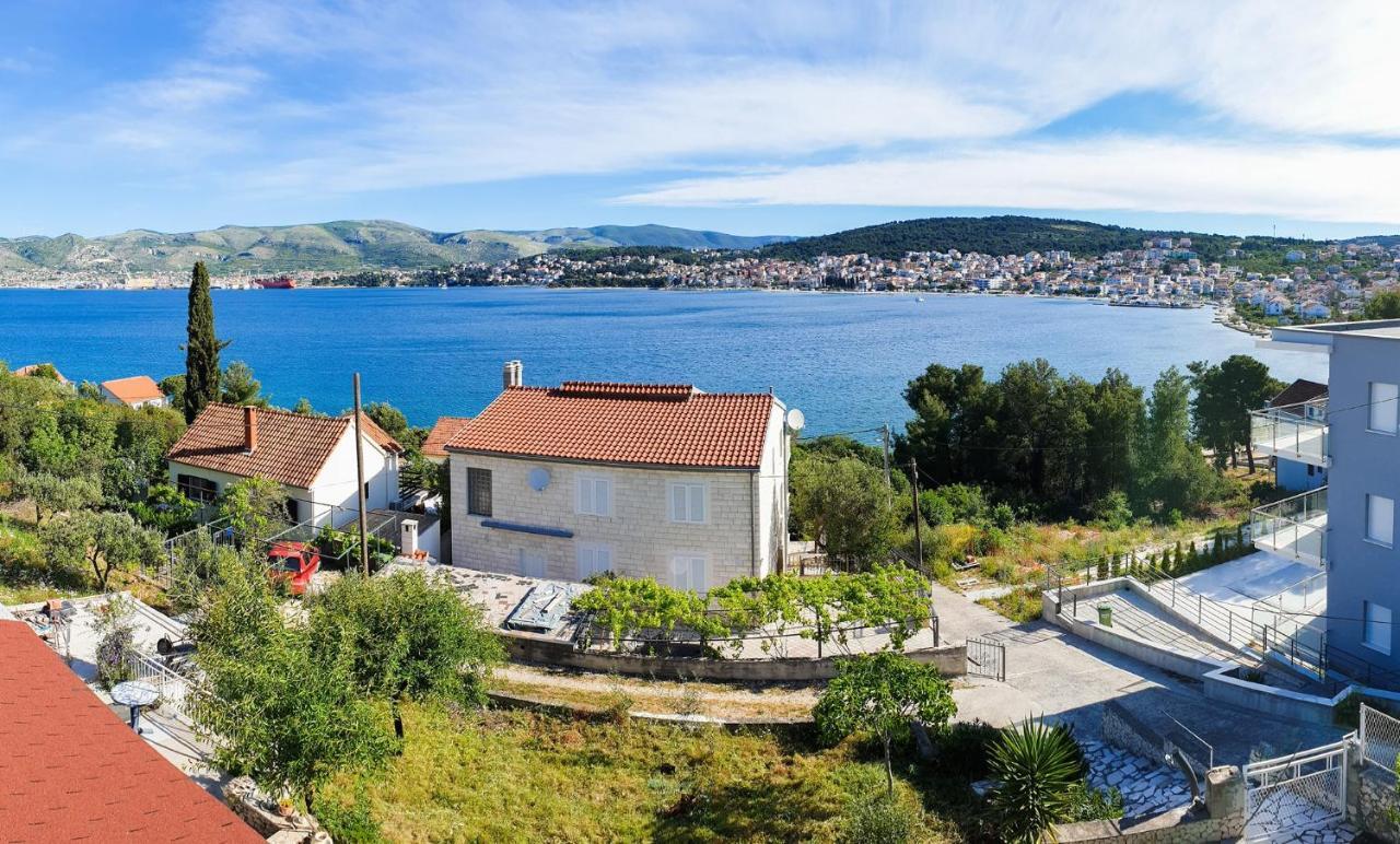 Villa Uno Trogir Eksteriør billede