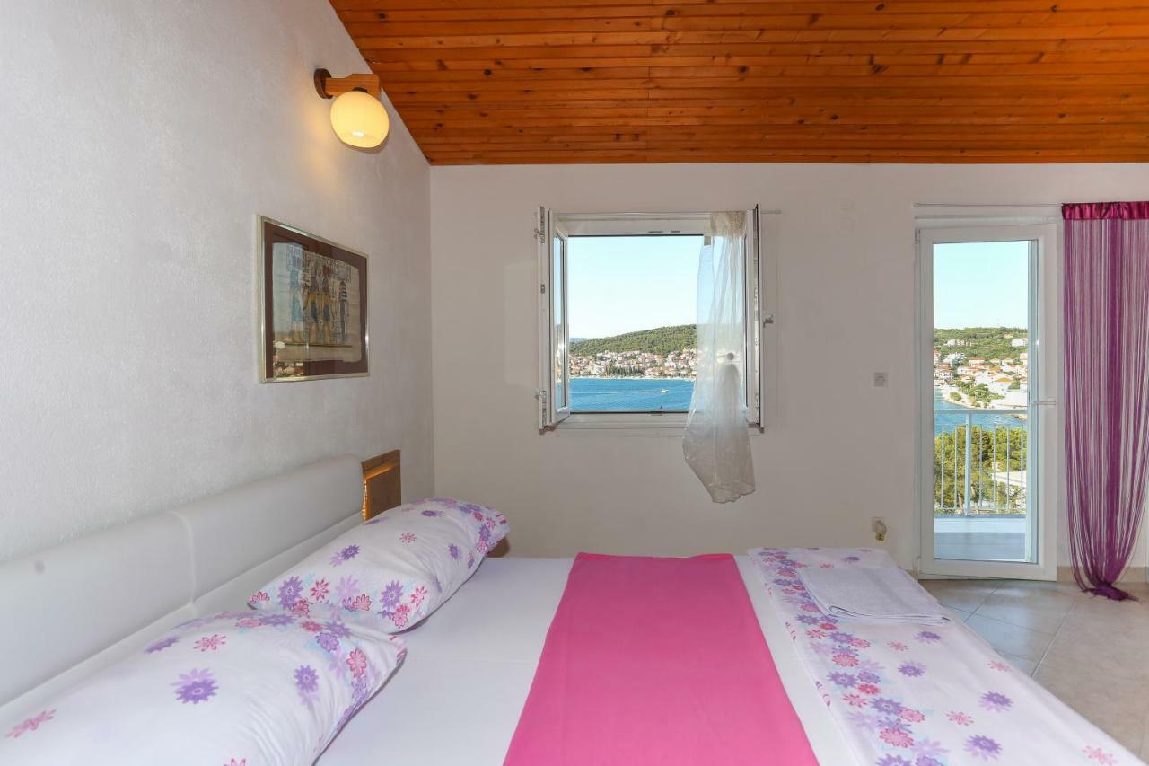 Villa Uno Trogir Eksteriør billede